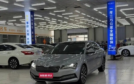 Skoda Superb III рестайлинг, 2023 год, 2 120 017 рублей, 1 фотография