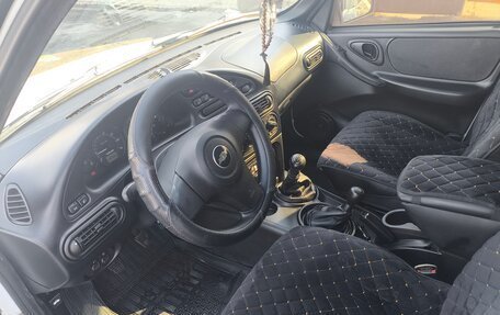 Chevrolet Niva I рестайлинг, 2017 год, 770 000 рублей, 7 фотография