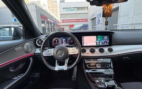 Mercedes-Benz E-Класс, 2018 год, 2 550 000 рублей, 9 фотография