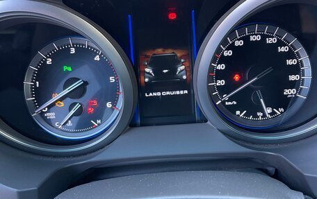 Toyota Land Cruiser Prado 150 рестайлинг 2, 2014 год, 3 500 000 рублей, 13 фотография