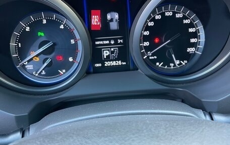 Toyota Land Cruiser Prado 150 рестайлинг 2, 2014 год, 3 500 000 рублей, 15 фотография