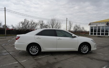 Toyota Camry, 2015 год, 1 740 000 рублей, 2 фотография