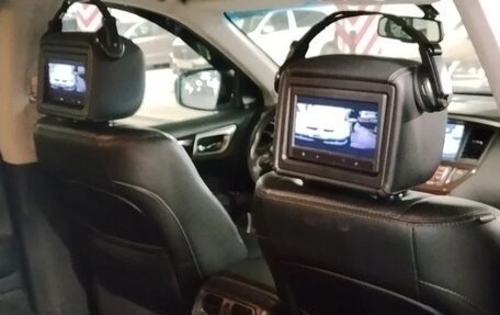 Nissan Pathfinder, 2016 год, 1 950 000 рублей, 2 фотография