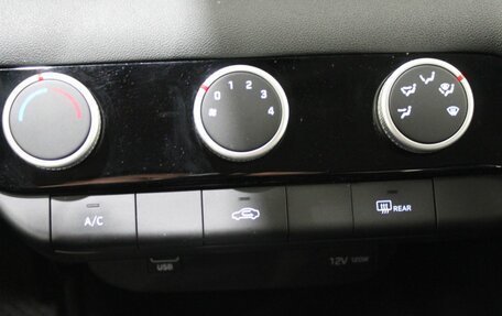 Hyundai Elantra, 2023 год, 2 250 000 рублей, 23 фотография