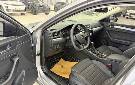 Skoda Superb III рестайлинг, 2023 год, 2 120 017 рублей, 4 фотография