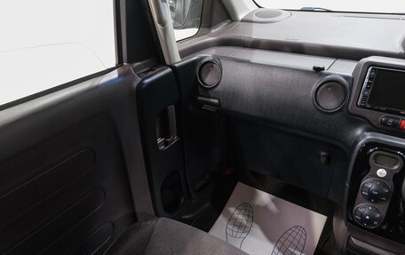 Toyota Spade, 2015 год, 1 099 000 рублей, 16 фотография