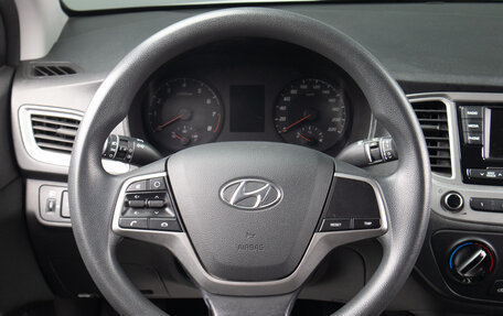 Hyundai Solaris II рестайлинг, 2020 год, 1 699 000 рублей, 10 фотография