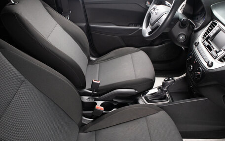 Hyundai Solaris II рестайлинг, 2020 год, 1 699 000 рублей, 15 фотография