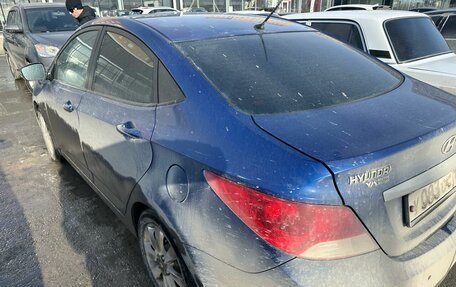 Hyundai Solaris II рестайлинг, 2012 год, 590 000 рублей, 3 фотография