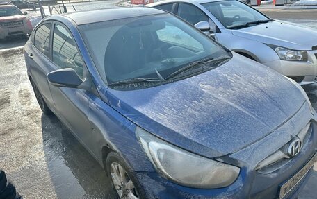 Hyundai Solaris II рестайлинг, 2012 год, 590 000 рублей, 2 фотография