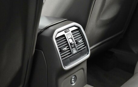 Porsche Macan I рестайлинг, 2016 год, 3 567 300 рублей, 27 фотография