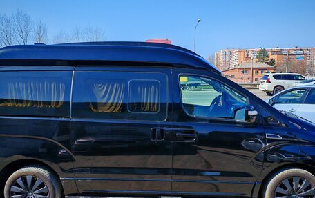 Hyundai Grand Starex Grand Starex I рестайлинг 2, 2013 год, 2 500 000 рублей, 13 фотография