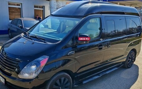 Hyundai Grand Starex Grand Starex I рестайлинг 2, 2013 год, 2 500 000 рублей, 18 фотография