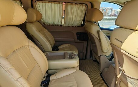 Hyundai Grand Starex Grand Starex I рестайлинг 2, 2013 год, 2 500 000 рублей, 29 фотография