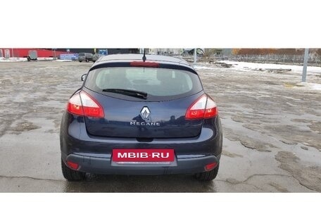Renault Megane III, 2010 год, 670 000 рублей, 2 фотография