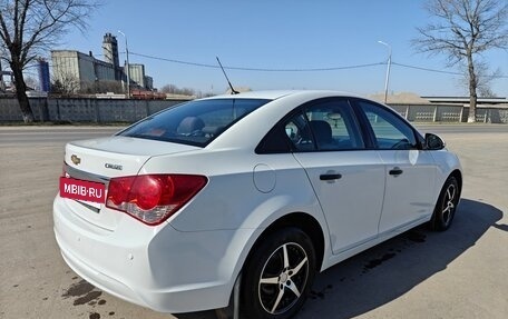 Chevrolet Cruze II, 2014 год, 850 000 рублей, 5 фотография