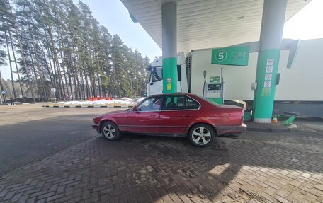 BMW 5 серия, 1988 год, 300 000 рублей, 10 фотография