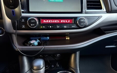 Toyota Highlander III, 2021 год, 4 150 000 рублей, 5 фотография