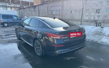 KIA Optima IV, 2019 год, 2 500 000 рублей, 3 фотография