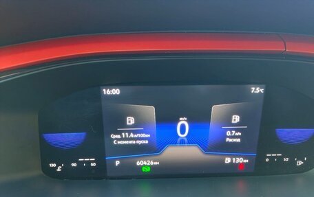 Volkswagen Taos, 2021 год, 2 700 000 рублей, 10 фотография