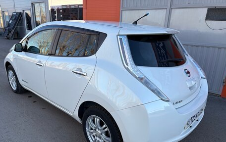 Nissan Leaf I, 2013 год, 750 000 рублей, 3 фотография