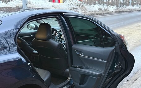 Toyota Camry, 2019 год, 2 650 000 рублей, 14 фотография