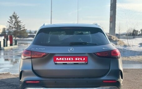 Mercedes-Benz GLA, 2020 год, 3 700 000 рублей, 4 фотография