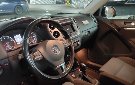 Volkswagen Tiguan I, 2013 год, 1 415 000 рублей, 10 фотография