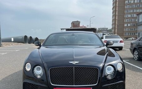 Bentley Continental GT II рестайлинг, 2015 год, 10 000 000 рублей, 3 фотография