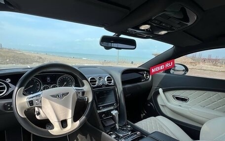 Bentley Continental GT II рестайлинг, 2015 год, 10 000 000 рублей, 18 фотография