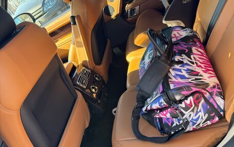 Land Rover Range Rover IV рестайлинг, 2018 год, 9 000 000 рублей, 12 фотография