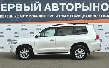 Toyota Land Cruiser 200, 2016 год, 5 249 900 рублей, 8 фотография
