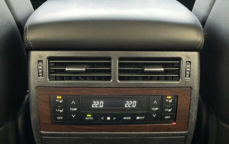 Toyota Land Cruiser 200, 2016 год, 5 249 900 рублей, 22 фотография