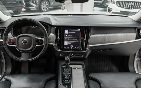 Volvo S90 II рестайлинг, 2020 год, 3 490 000 рублей, 6 фотография