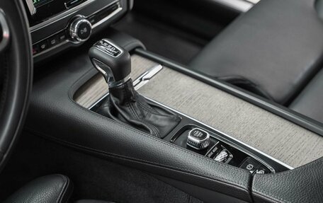 Volvo S90 II рестайлинг, 2020 год, 3 490 000 рублей, 10 фотография