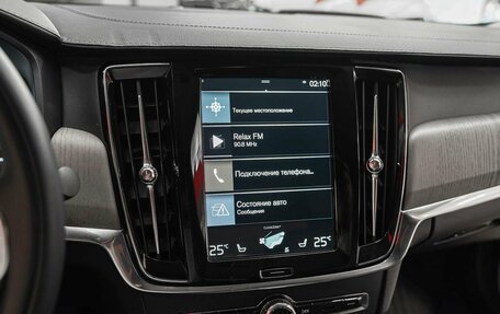 Volvo S90 II рестайлинг, 2020 год, 3 490 000 рублей, 13 фотография