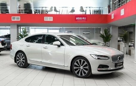 Volvo S90 II рестайлинг, 2020 год, 3 490 000 рублей, 3 фотография