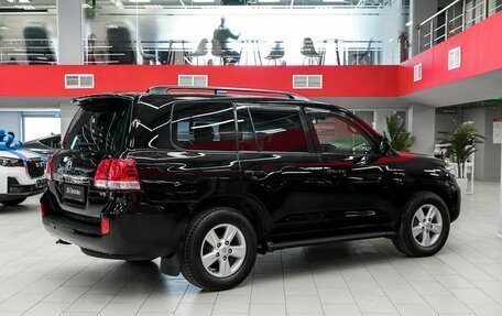 Toyota Land Cruiser 200, 2011 год, 3 250 000 рублей, 2 фотография