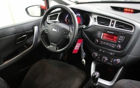 KIA cee'd III, 2013 год, 735 000 рублей, 12 фотография