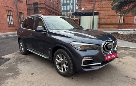 BMW X5, 2019 год, 5 500 000 рублей, 2 фотография