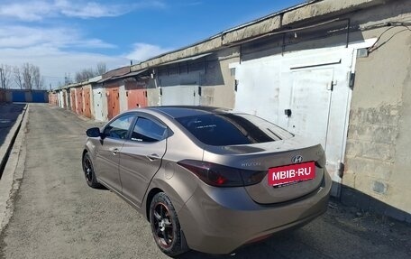 Hyundai Elantra V, 2012 год, 1 049 000 рублей, 4 фотография