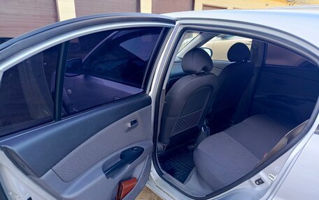 KIA Rio II, 2011 год, 670 000 рублей, 14 фотография