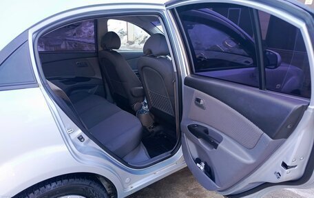 KIA Rio II, 2011 год, 670 000 рублей, 11 фотография