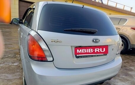KIA Rio II, 2011 год, 670 000 рублей, 6 фотография