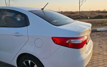 KIA Rio III рестайлинг, 2013 год, 1 000 000 рублей, 2 фотография