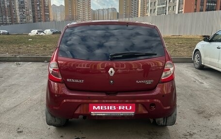 Renault Sandero I, 2012 год, 550 000 рублей, 4 фотография