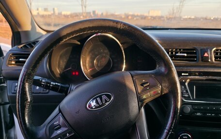 KIA Rio III рестайлинг, 2013 год, 1 000 000 рублей, 11 фотография