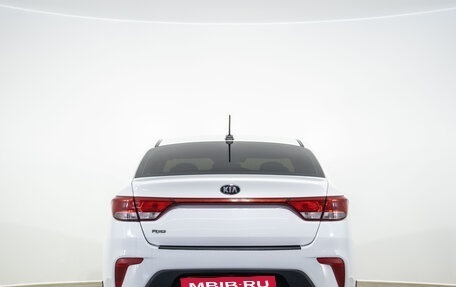 KIA Rio IV, 2018 год, 1 349 000 рублей, 6 фотография