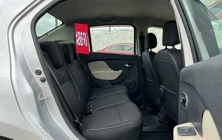 Renault Logan II, 2015 год, 649 900 рублей, 13 фотография