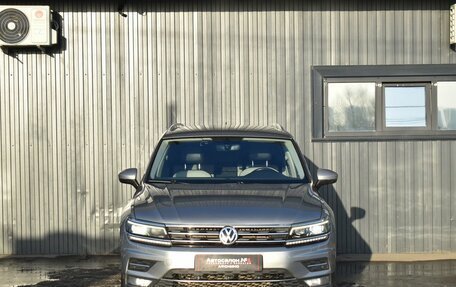 Volkswagen Tiguan I, 2017 год, 2 399 888 рублей, 3 фотография